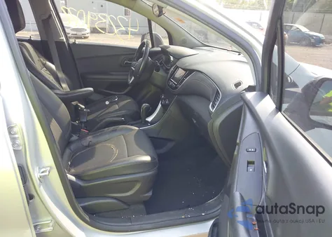 2022 Chevrolet Trax Awd Lt z USA, uszkodzony, nr VIN KL7CJPSM2NB543734